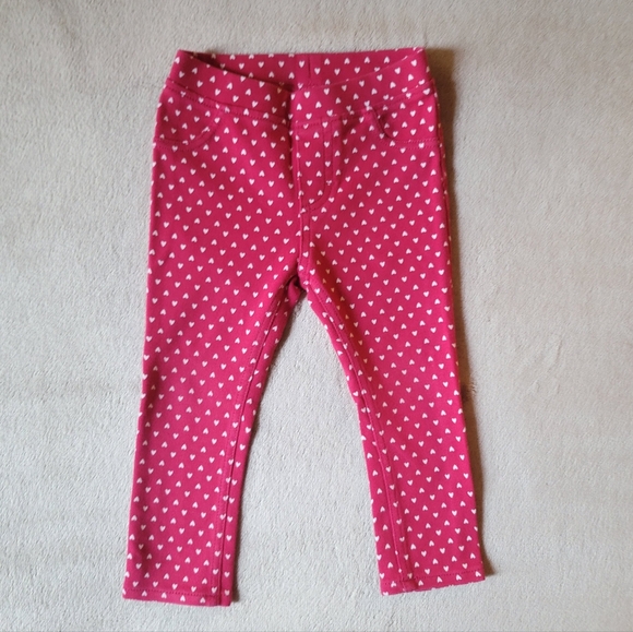 H&M Baby Girl Red/White Heart Leggings (2 Back Pockets) Size 1 ½ - 2 Years - Picture 1 of 4